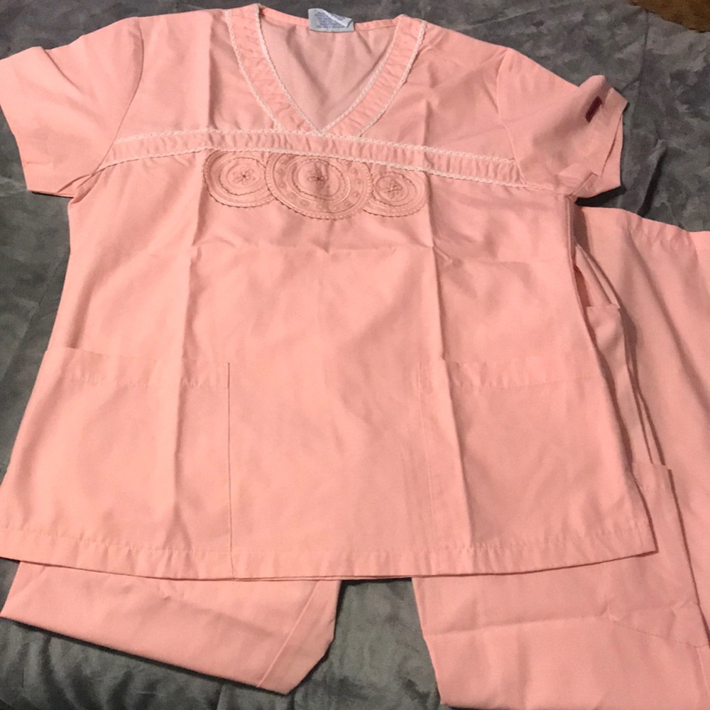 Reina Scrub Set